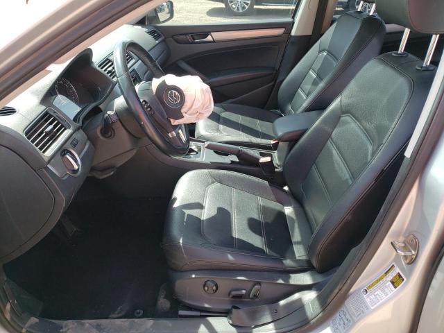 Photo 7 from auction – 2015 VOLKSWAGEN PASSAT S with VIN 1VWAT7A35FC022075