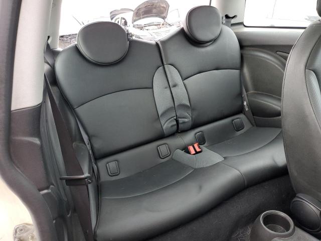 Photo 10 from auction – 2009 MINI COOPER with VIN WMWMF335X9TW70639