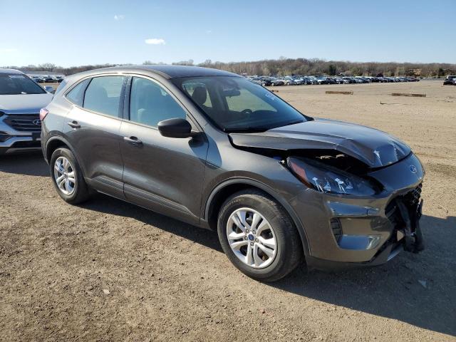 Photo 4 from auction – 2020 FORD ESCAPE S with VIN 1FMCU0F63LUB94531