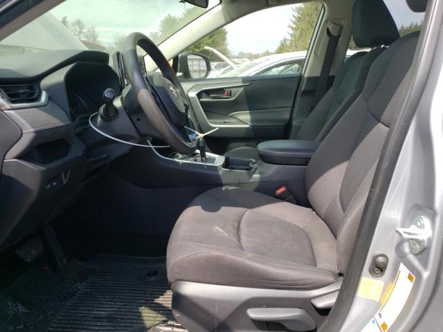 Photo 7 from auction – 2019 TOYOTA RAV4 LE with VIN JTMF1RFVXKD007208