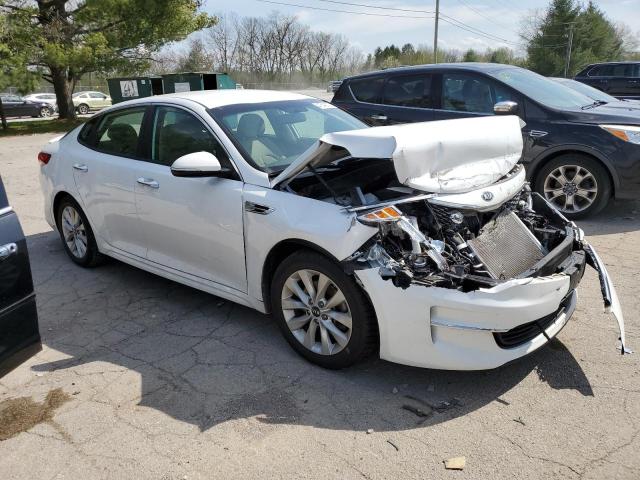 Photo 4 from auction – 2018 KIA OPTIMA LX with VIN 5XXGT4L38JG257216