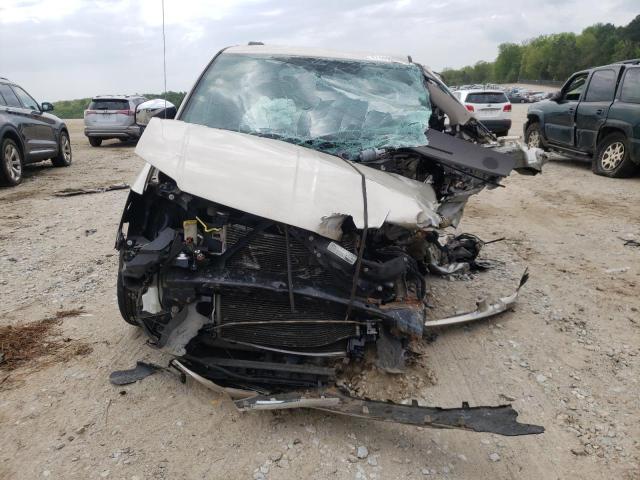 Photo 5 from auction – 2013 CHRYSLER TOWN & COU with VIN 2C4RC1CG1DR807863