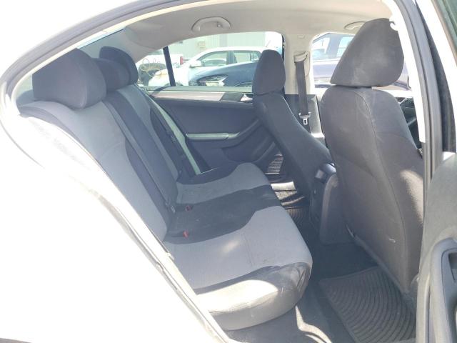 Photo 10 from auction – 2017 VOLKSWAGEN JETTA S with VIN 3VW2B7AJ5HM306944