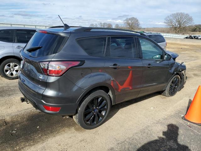 Photo 3 from auction – 2018 FORD ESCAPE SE with VIN 1FMCU9GD5JUA70016