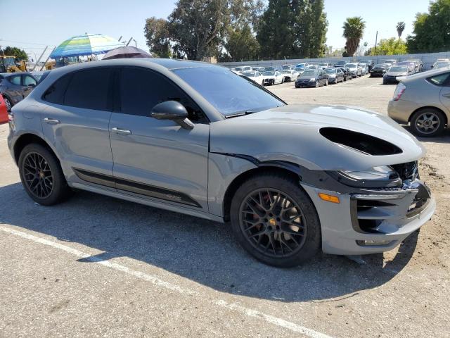 Photo 4 from auction – 2017 PORSCHE MACAN GTS with VIN WP1AG2A57HLB52372