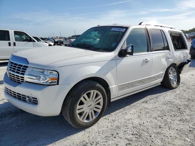 LINCOLN NAVIGATOR 2013 with VIN 5LMJJ2J57DEL05729 - Photo from auction