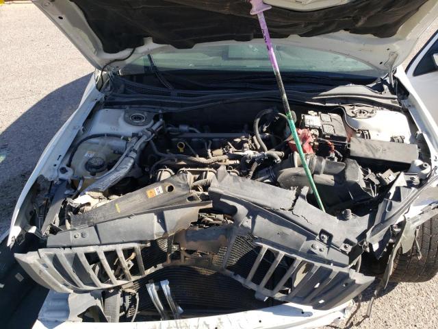 Photo 11 from auction – 2010 MERCURY MILAN with VIN 3MEHM0HA5AR635719