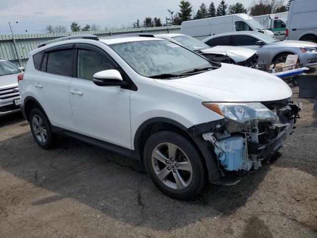 Photo 4 from auction – 2015 TOYOTA RAV4 XLE with VIN JTMRFREV2FD162776