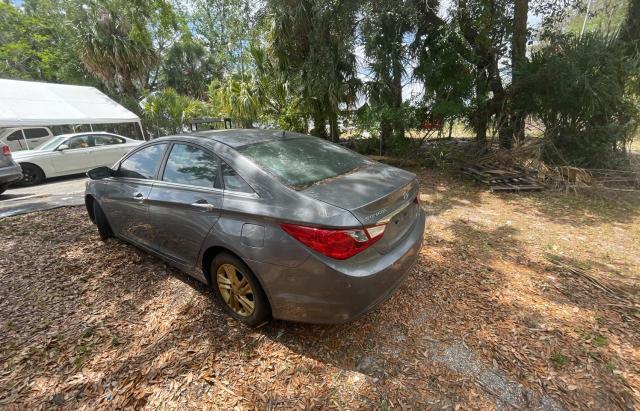Photo 3 from auction – 2011 HYUNDAI SONATA SE with VIN 5NPEC4ACXBH232866