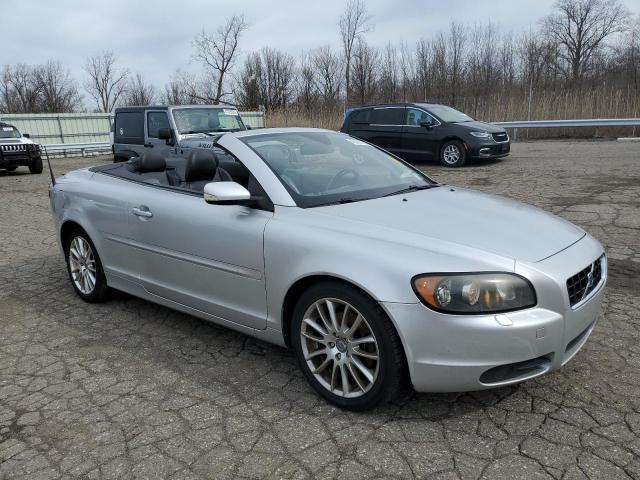 Photo 4 from auction – 2007 VOLVO C70 T5 with VIN YV1MC682X7J011670