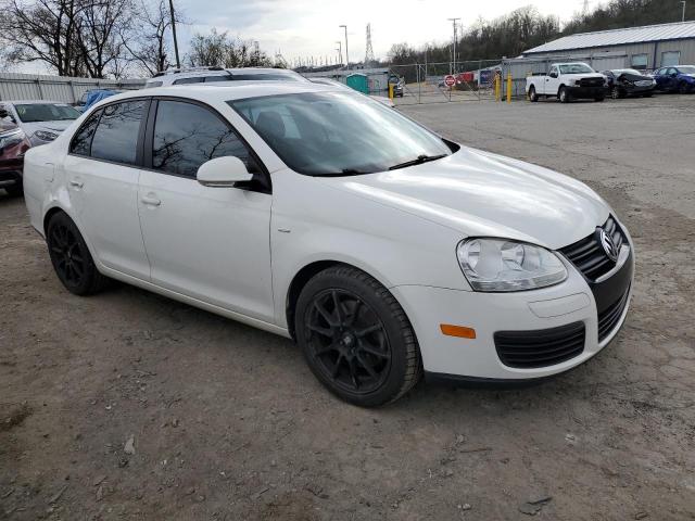 Photo 4 from auction – 2010 VOLKSWAGEN JETTA WOLF with VIN 3VWRJ7AJ7AM144497