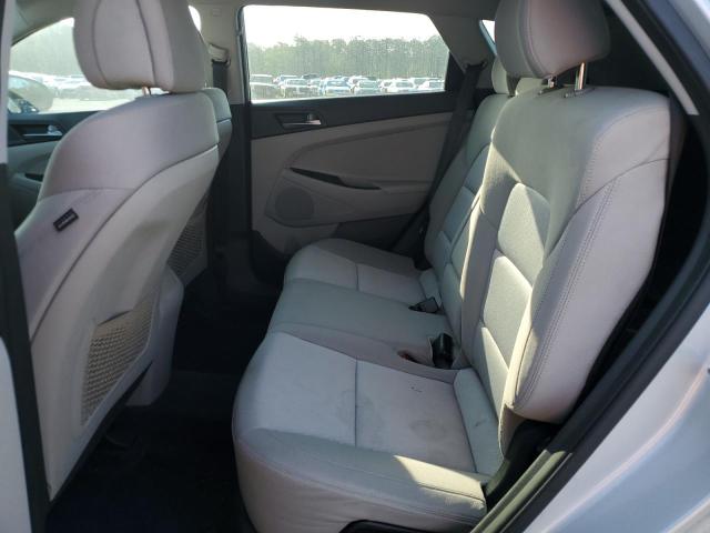 Photo 10 from auction – 2016 HYUNDAI TUCSON SE with VIN KM8J23A44GU182110