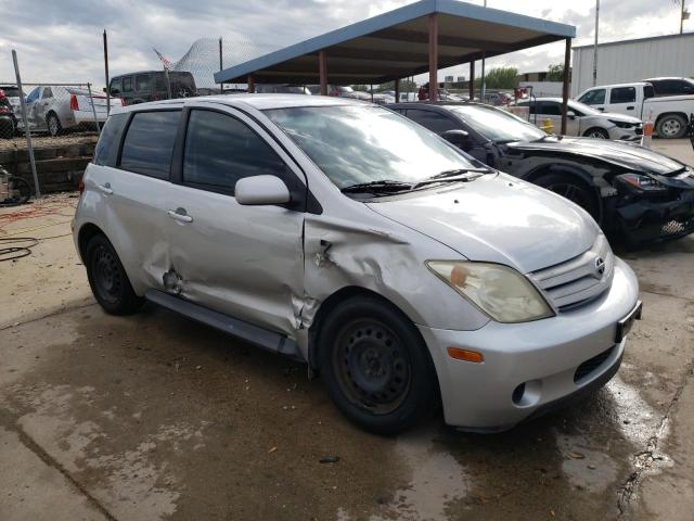 Photo 4 from auction – 2004 TOYOTA SCION XA with VIN JTKKT624X40074432