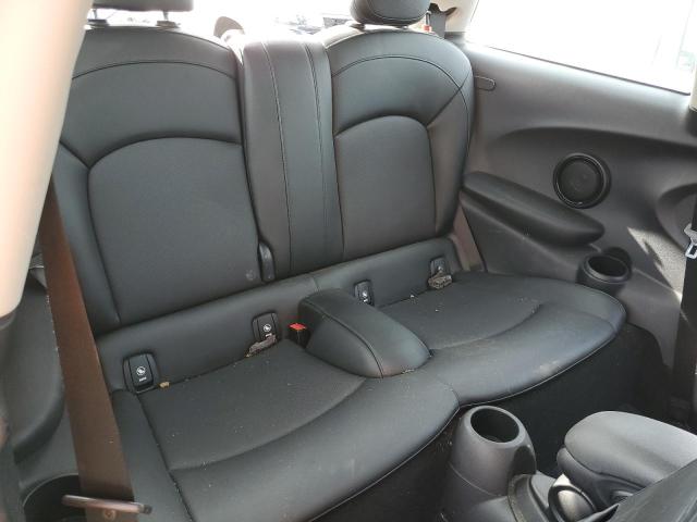 Photo 10 from auction – 2016 MINI COOPER with VIN WMWXP5C56G3B76297