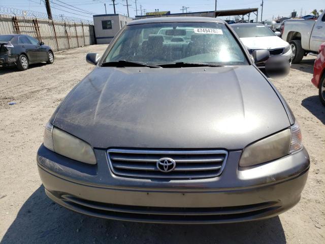 Photo 5 from auction – 2000 TOYOTA CAMRY CE with VIN JT2BG22K3Y0450065