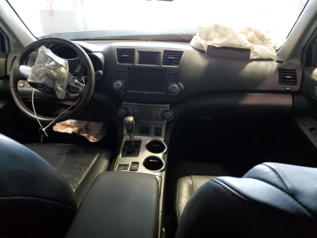 Photo 8 from auction – 2012 TOYOTA HIGHLANDER with VIN 5TDBK3EH8CS104546