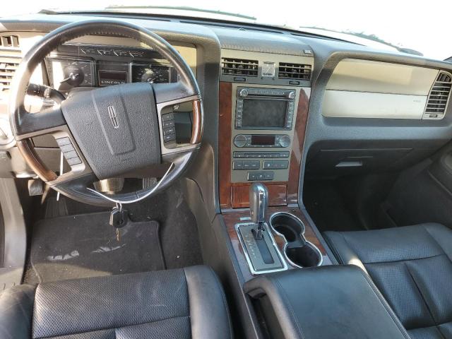 Photo 8 from auction – 2013 LINCOLN NAVIGATOR with VIN 5LMJJ2J57DEL05729