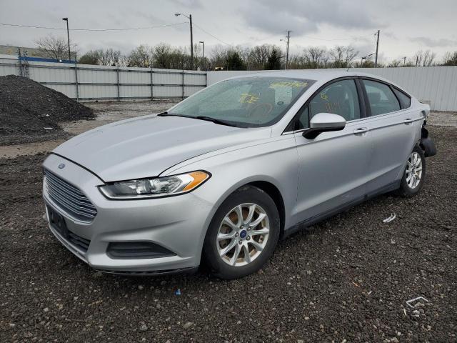 FORD FUSION S 2015 with VIN 3FA6P0G73FR135318 - Photo from auction