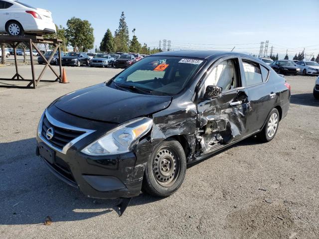 صورة رقم 1 من المزاد - 2017 NISSAN VERSA S مع VIN 3N1CN7AP1HL842222