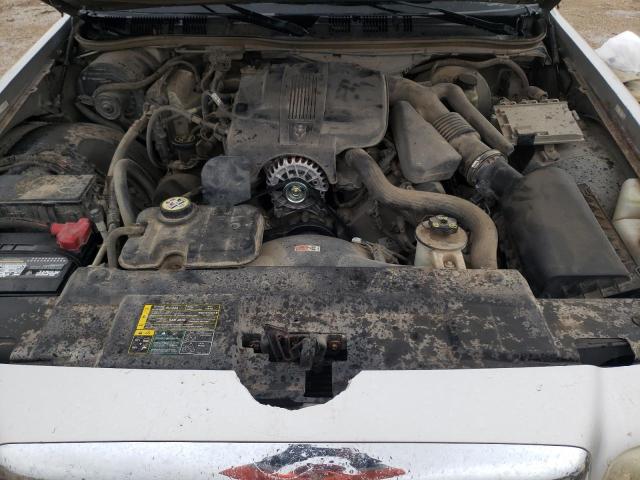 Photo 11 from auction – 2005 FORD CROWN VICT with VIN 2FAFP74W65X133874