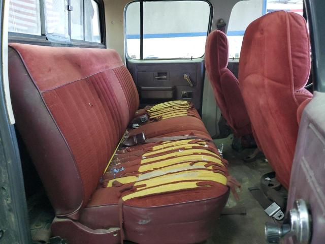 Photo 11 from auction – 1984 CHEVROLET C30 with VIN 1GCHC33J5ES173072