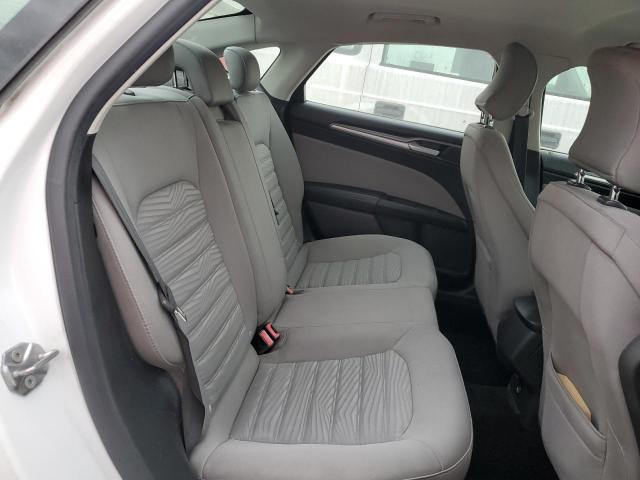 Photo 10 from auction – 2016 FORD FUSION S with VIN 3FA6P0G7XGR250855