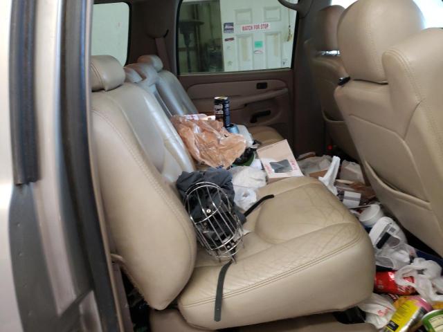 Photo 11 from auction – 2003 CHEVROLET SUBURBAN K with VIN 3GNFK16Z83G134262