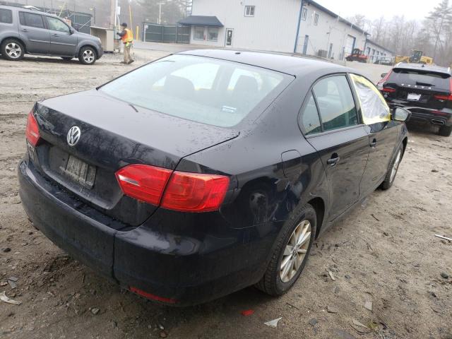 Photo 3 from auction – 2013 VOLKSWAGEN JETTA BASE with VIN 3VW1K7AJ0DM256248