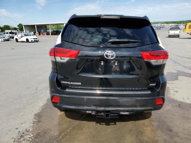 Photo 6 from auction – 2018 TOYOTA HIGHLANDER with VIN 5TDBZRFH5JS861673