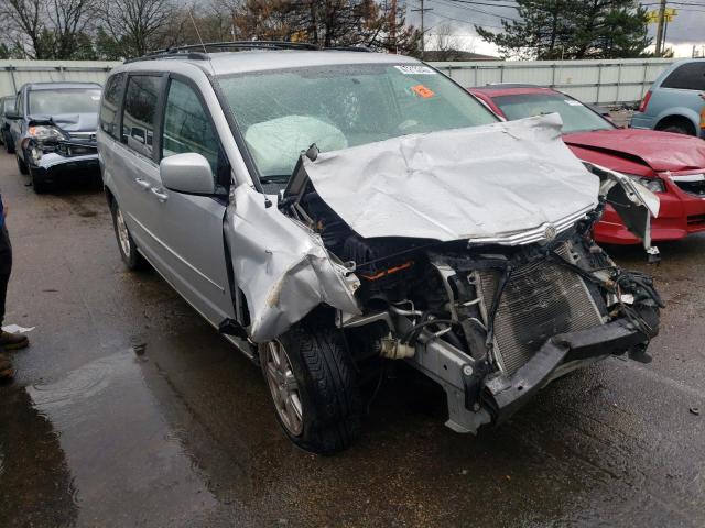 Photo 4 from auction – 2010 CHRYSLER TOWN & COU with VIN 2A4RR5D10AR415110