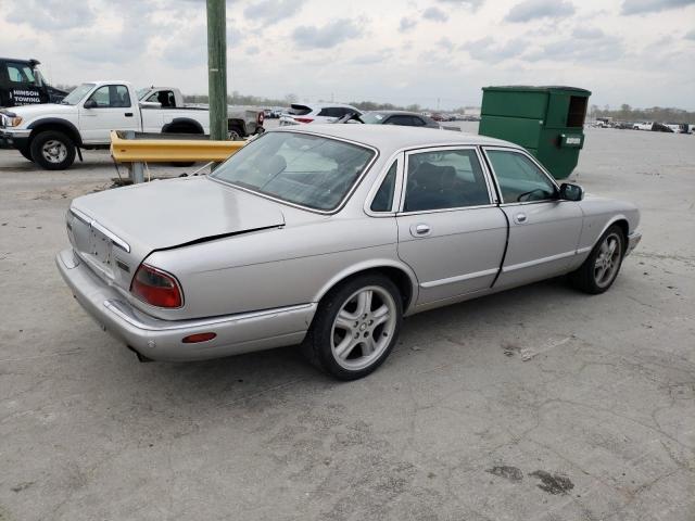 Photo 3 from auction – 2003 JAGUAR XJ8 with VIN SAJDA14C23LF59033