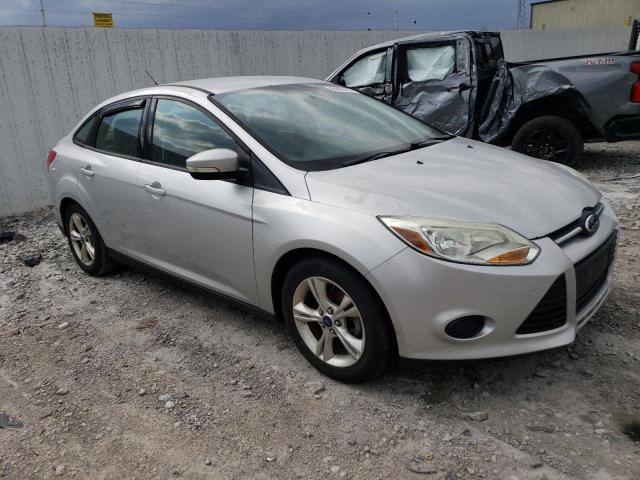 Photo 4 from auction – 2014 FORD FOCUS SE with VIN 1FADP3F27EL298971