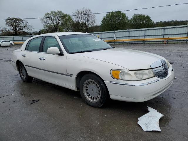 Photo 4 from auction – 2001 LINCOLN TOWN CAR C with VIN 1LNHM83W01Y659328