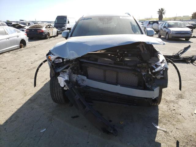 Photo 2 from auction – 2019 VOLVO XC40 T4 MO with VIN YV4AC2HK4K2124161