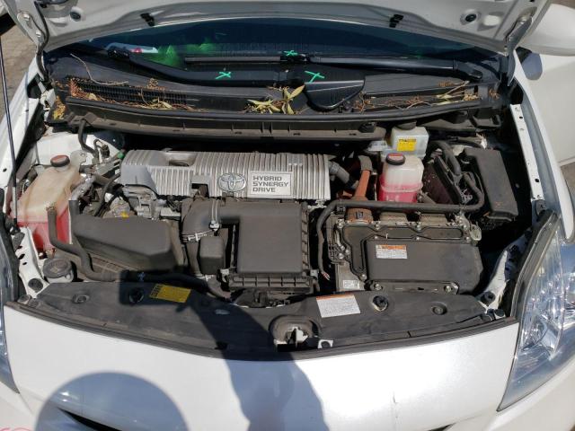 Photo 11 from auction – 2015 TOYOTA PRIUS with VIN JTDKN3DU5F0432021