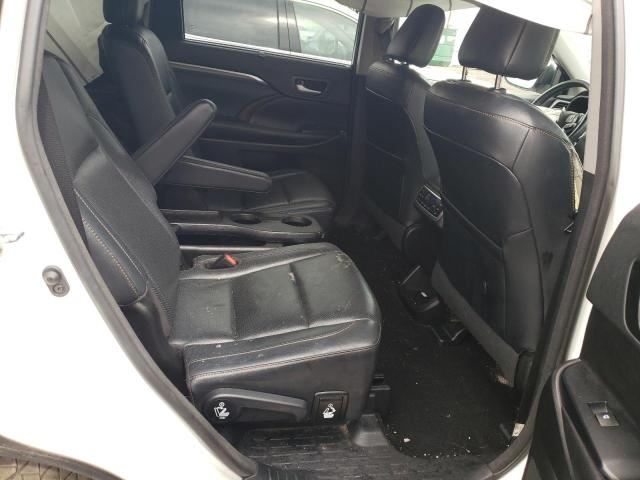 Photo 11 from auction – 2017 TOYOTA HIGHLANDER with VIN 5TDDGRFH3HS030794