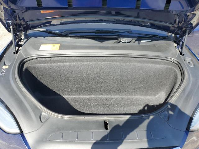 Photo 12 from auction – 2018 TESLA MODEL X with VIN 5YJXCBE22JF111938