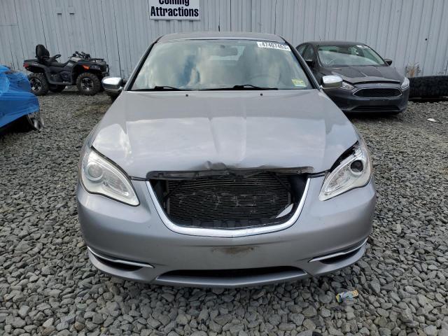 Photo 5 from auction – 2013 CHRYSLER 200 LIMITE with VIN 1C3CCBCG8DN549922