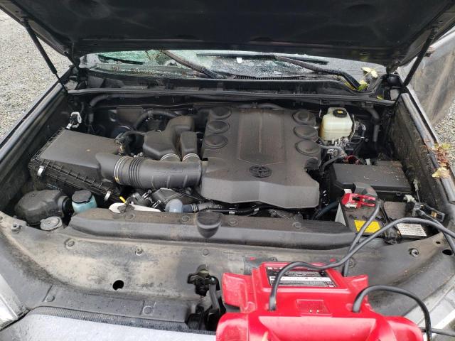 Photo 12 from auction – 2018 TOYOTA 4RUNNER SR with VIN JTEBU5JR2J5515895