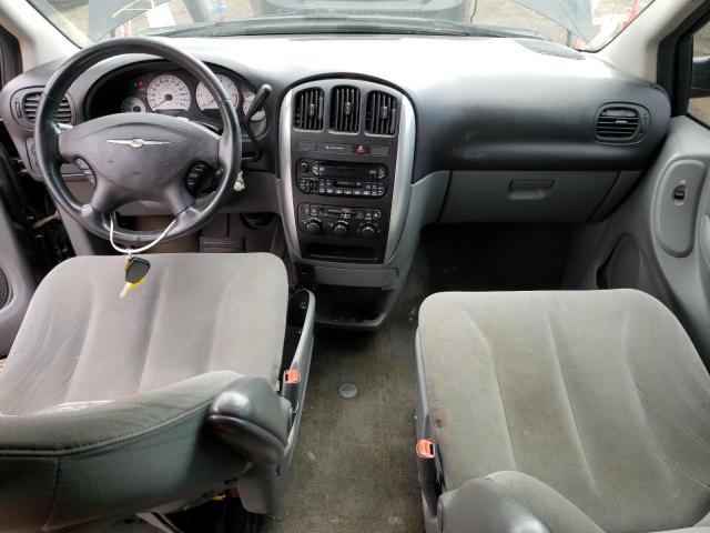 Photo 8 from auction – 2007 CHRYSLER TOWN & COU with VIN 2A4GP54L27R281644
