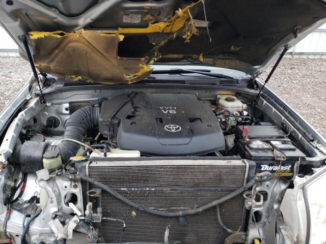 Photo 12 from auction – 2004 TOYOTA 4RUNNER SR with VIN JTEZU14R640025013