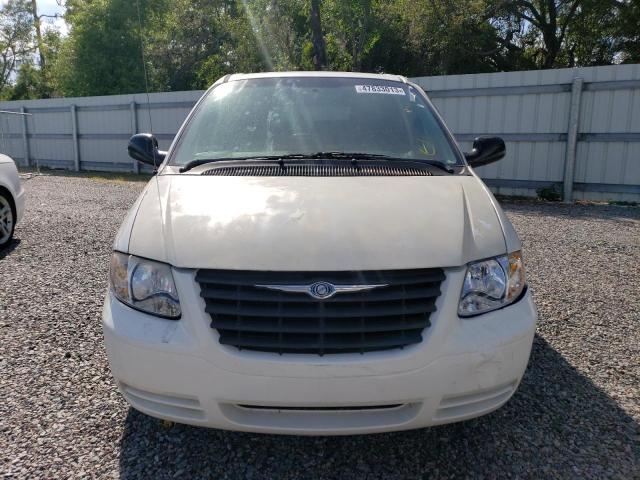 Photo 5 from auction – 2006 CHRYSLER TOWN & COU with VIN 1A4GP45R06B610576
