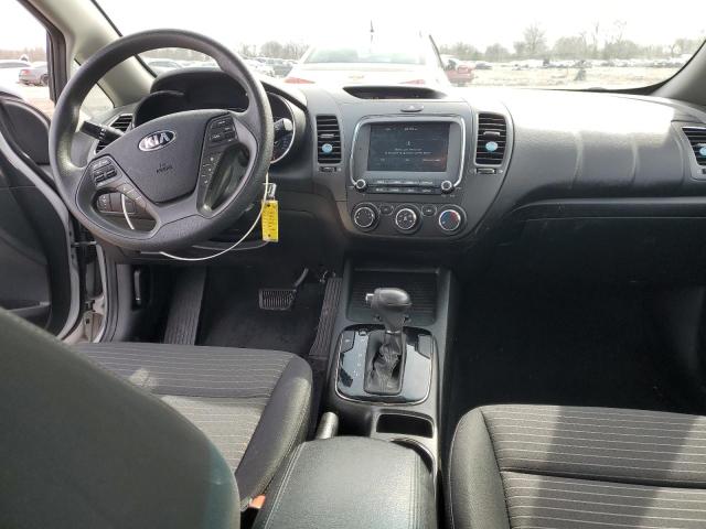 Photo 8 from auction – 2018 KIA FORTE LX with VIN 3KPFL4A75JE252792