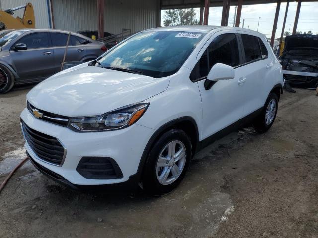 CHEVROLET TRAX LS 2022 with VIN KL7CJKSM1NB509206 - Photo from auction