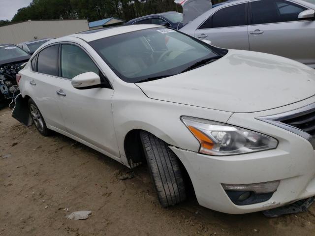 Photo 4 from auction – 2013 NISSAN ALTIMA 2.5 with VIN 1N4AL3AP0DC159989