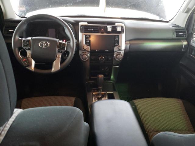 Photo 8 from auction – 2022 TOYOTA 4RUNNER SR with VIN JTEEU5JR1N5252902