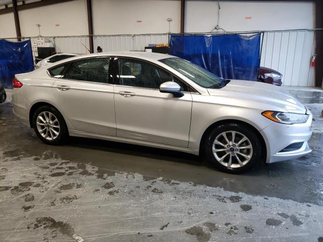 Photo 4 from auction – 2017 FORD FUSION SE with VIN 3FA6P0H77HR281691