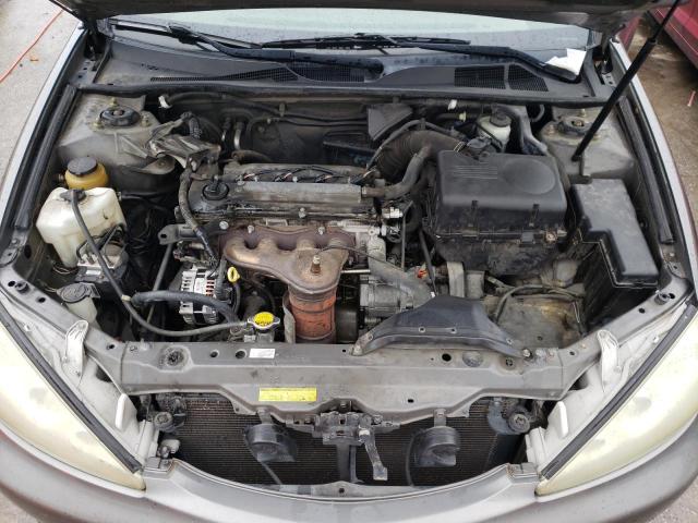 Photo 11 from auction – 2005 TOYOTA CAMRY LE with VIN 4T1BE32K05U526022