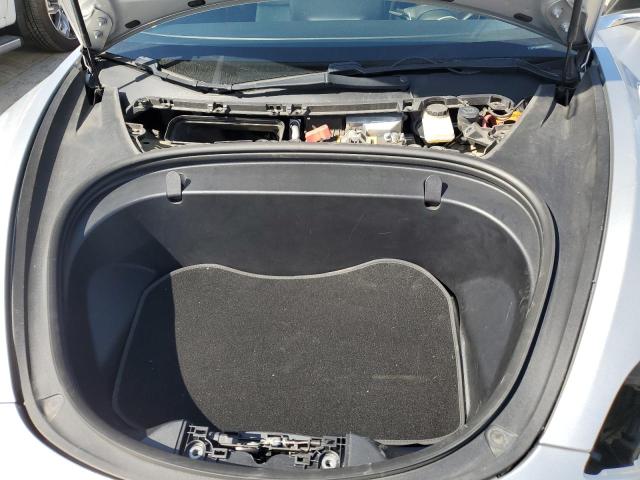 Photo 11 from auction – 2018 TESLA MODEL 3 with VIN 5YJ3E1EA8JF060925