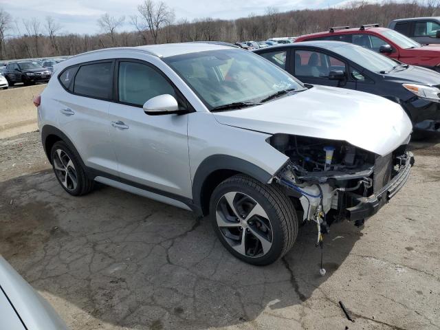Photo 4 from auction – 2017 HYUNDAI TUCSON LIM with VIN KM8J3CA2XHU589460